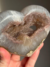 Load image into Gallery viewer, Pink sugar Amethyst heart  Healing crystals 3220

