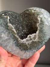 Load image into Gallery viewer, Green Amethyst heart  Healing crystals 3220

