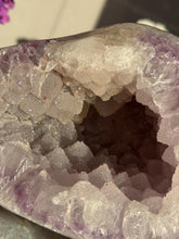 Load image into Gallery viewer, XL Sugar amethyst geode 3209
