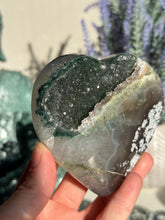 Load image into Gallery viewer, Green Rainbow amethyst heart 3207
