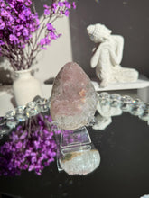 Load image into Gallery viewer, Rainbow amethyst geode 3208
