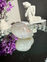 Load image into Gallery viewer, Rainbow amethyst geode 3207
