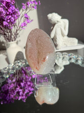 Load image into Gallery viewer, Pink rainbow amethyst geode 3206
