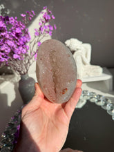 Load image into Gallery viewer, Pink rainbow amethyst geode 3206
