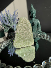Load image into Gallery viewer, Green apophyllite cluster AP171
