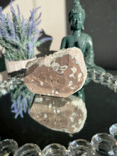 Load image into Gallery viewer, Green apophyllite cluster AP171
