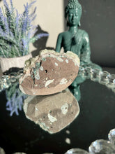 Load image into Gallery viewer, Green apophyllite cluster AP171
