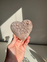 Load image into Gallery viewer, Pink sugar amethyst heart
