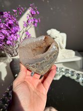 Load image into Gallery viewer, Pink sugar Rainbow amethyst heart with calcite 3207
