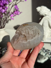 Load image into Gallery viewer, Rainbow amethyst geode 3207
