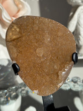 Load image into Gallery viewer, Fine Golden sugar amethyst 3206
