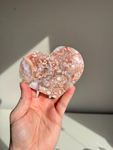Load image into Gallery viewer, Red Flower agate heart 3226
