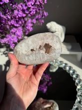 Load image into Gallery viewer, Fine Pink Sugar Amethyst Geode 3274
