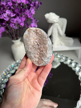 Load image into Gallery viewer, pink sugar amethyst geode 3290
