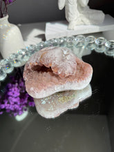 Load image into Gallery viewer, pink Rainbow sugar amethyst geode 3285
