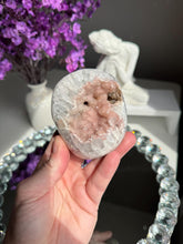 Load image into Gallery viewer, pink Rainbow sugar amethyst geode 3289
