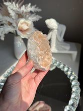 Load image into Gallery viewer, Rainbow sugar amethyst geode 3288
