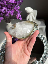 Load image into Gallery viewer, pink amethyst geode with calcite 3287
