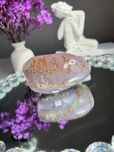 Load image into Gallery viewer, pink Rainbow sugar amethyst geode 3287
