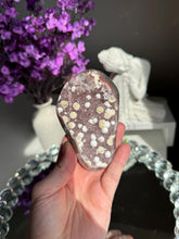 Load image into Gallery viewer, Amethyst geode with calcite druzy 3288
