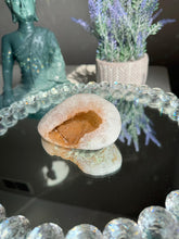 Load image into Gallery viewer, Orange sugar amethyst geode 3288
