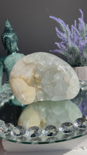 Load and play video in Gallery viewer, Quartz geode with calcite cut base 2732
