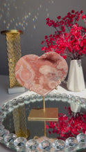 Load and play video in Gallery viewer, Pink amethyst heart 2818
