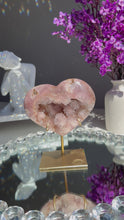 Load and play video in Gallery viewer, Druzy Pink amethyst heart 2817
