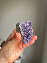 Load image into Gallery viewer, Amethyst butterfly
