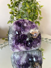 Load image into Gallery viewer, high quality amethyst cathedral
