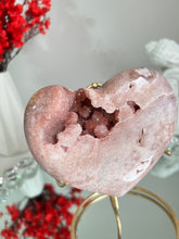 Load image into Gallery viewer, Druzy Pink amethyst heart healing crystal2158
