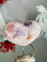 Load image into Gallery viewer, Druzy Pink amethyst heart with amethyst  2159
