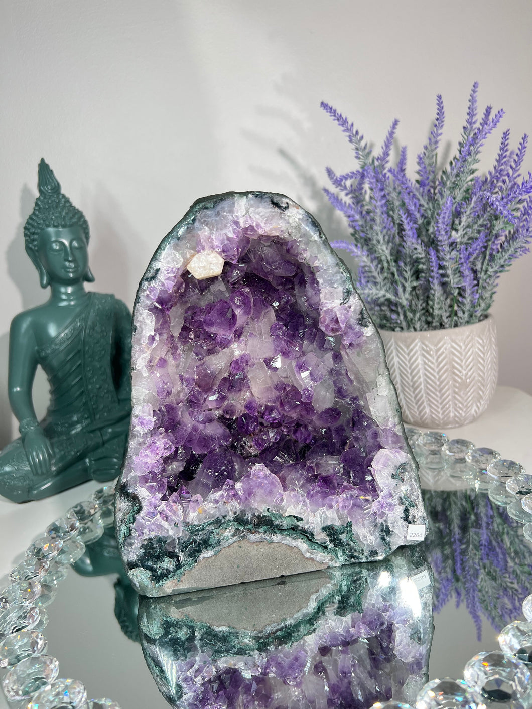Amethyst cave with jasper and calcite   2264