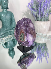 Load image into Gallery viewer, Amethyst free form with jasper   2303
