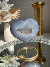 Load image into Gallery viewer, Blue Druzy Agate heart   2507
