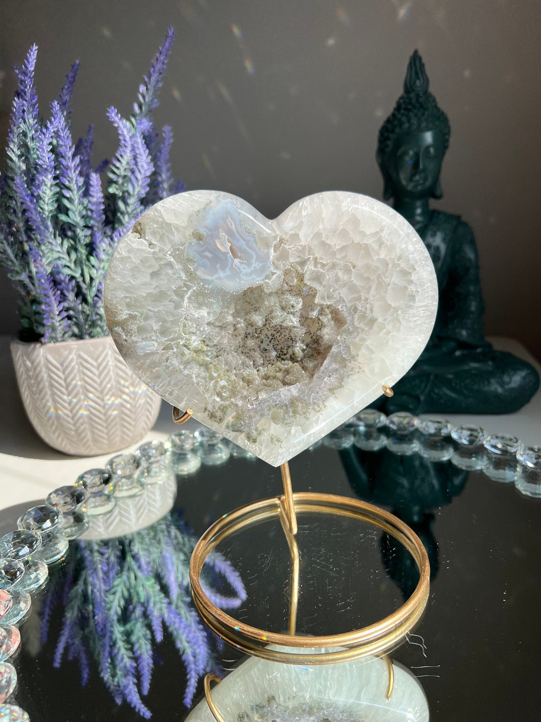 Druzy Agate heart with chlorite   2510