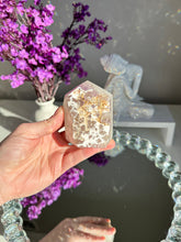 Load image into Gallery viewer, amethyst tower with sugar druzy  26161
