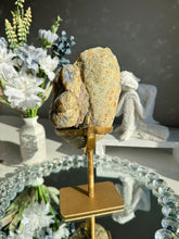 Load image into Gallery viewer, Sugar druzy quartz and agate geode  2642
