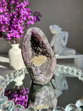 Load image into Gallery viewer, Sugar amethyst with calcite  2670
