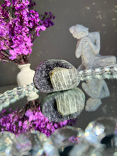 Load image into Gallery viewer, amethyst with calcite  2664 2
